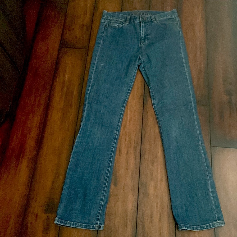 Lauren jeans, high-rise, waist 30”, hip 36”, inseam 31” Boot cut! - Picture 3 of 5